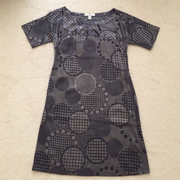Banana Republic Dresses & Skirts - New Banana Republic Silk Shift Dress